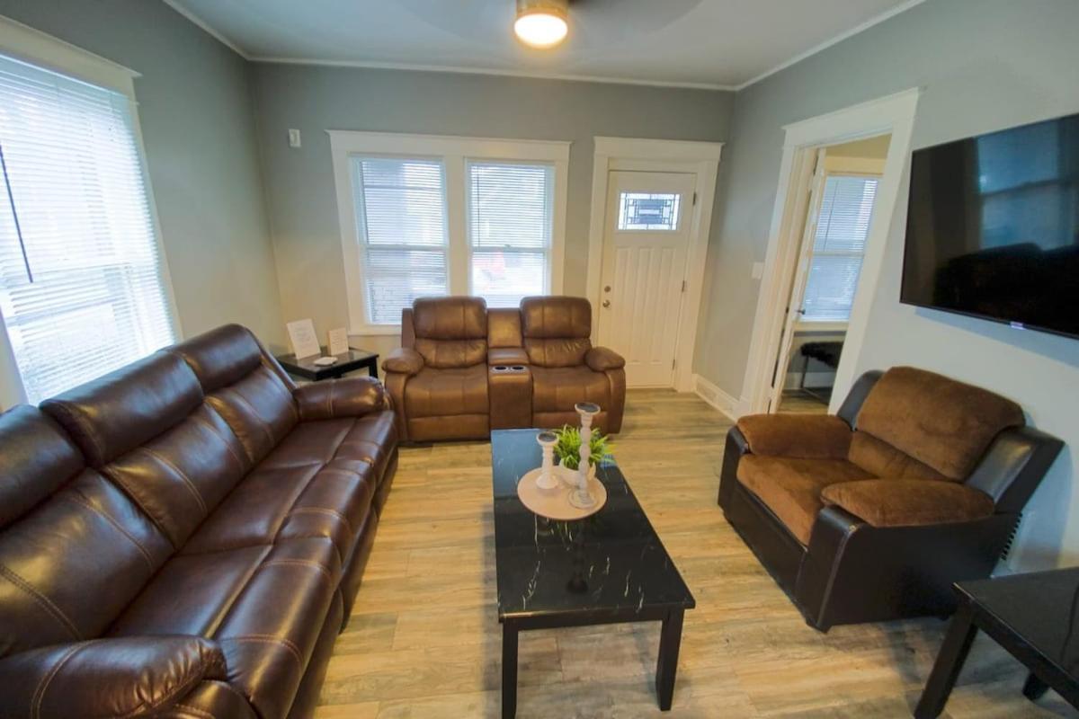 Large 6Br, 2 Bath In Niagara Falls Zewnętrze zdjęcie