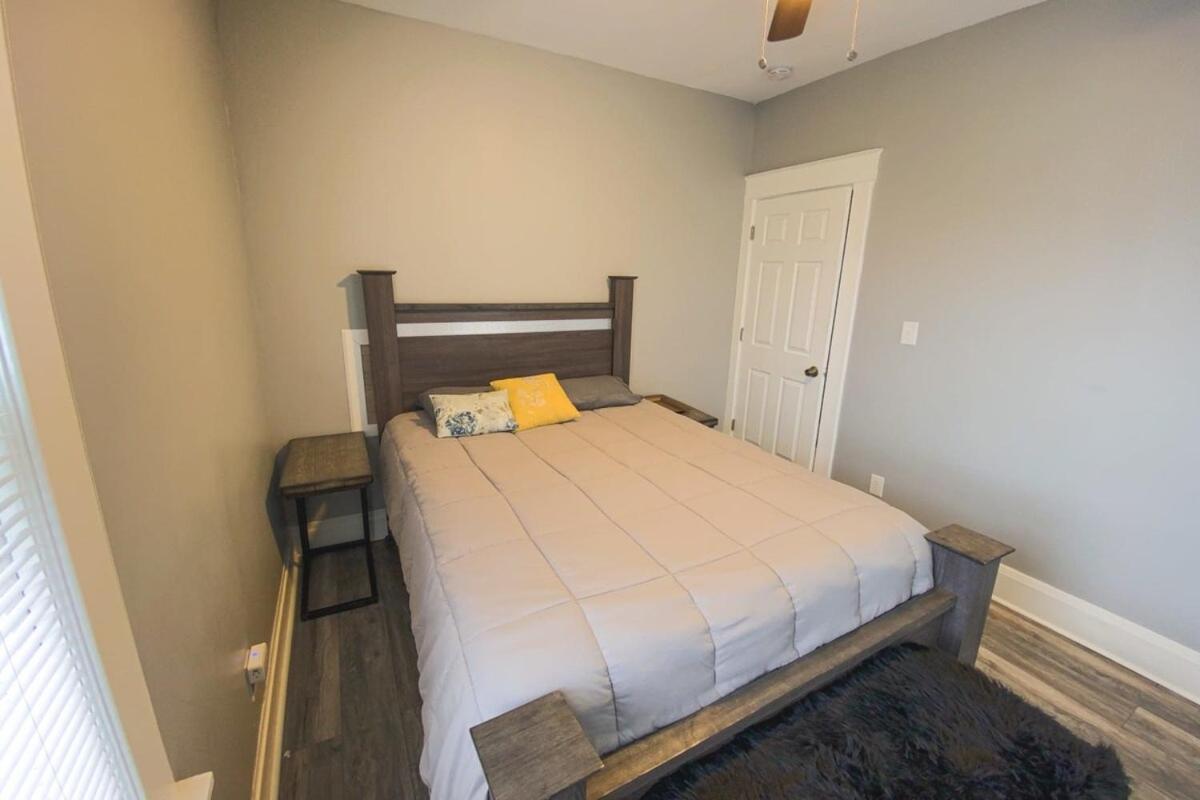 Large 6Br, 2 Bath In Niagara Falls Zewnętrze zdjęcie