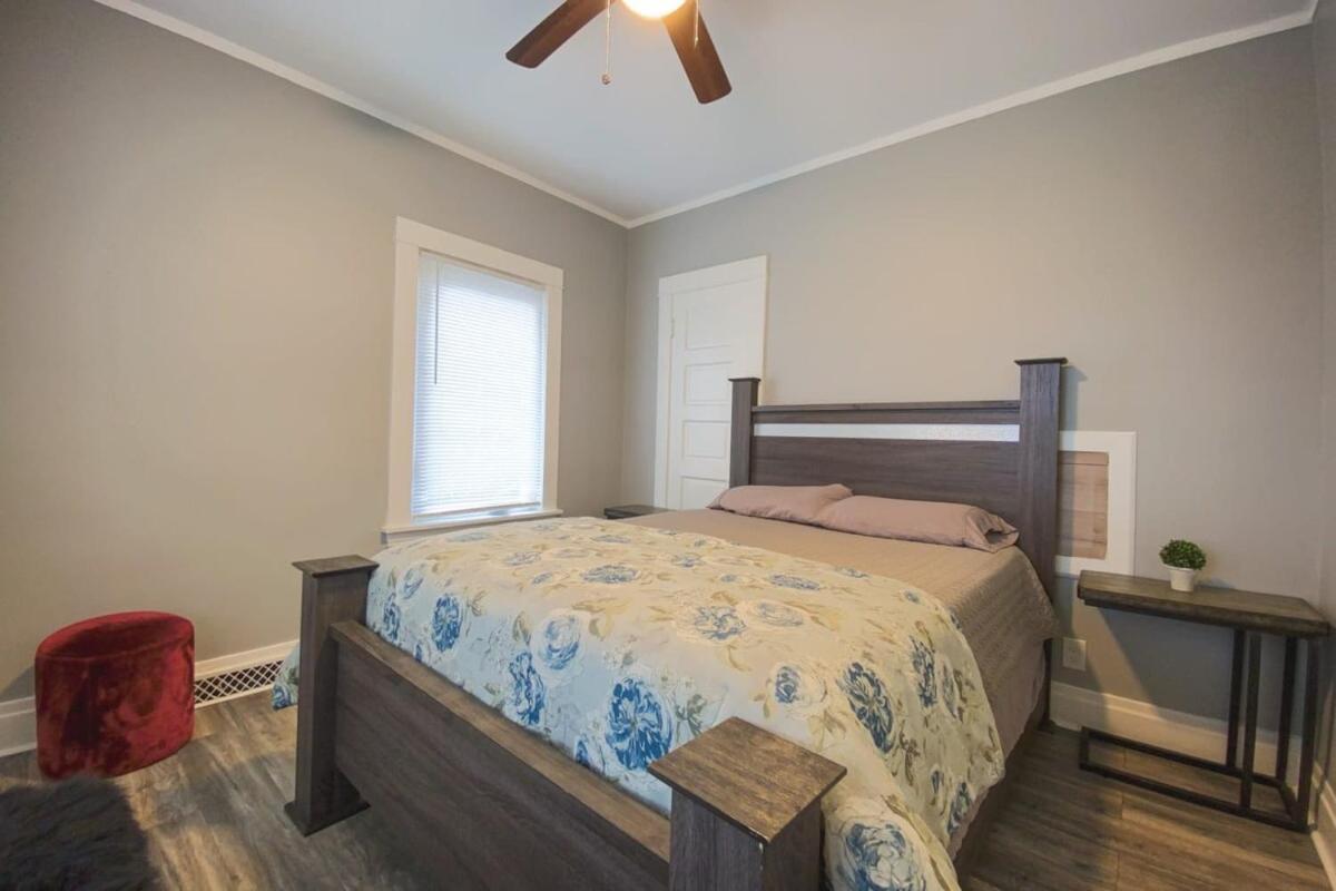 Large 6Br, 2 Bath In Niagara Falls Zewnętrze zdjęcie